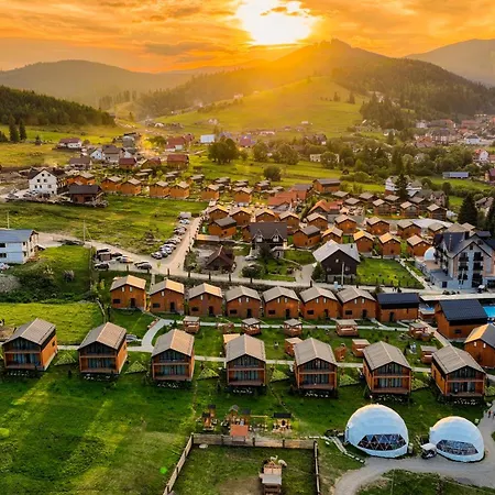 Phoenix Relax Park 4*