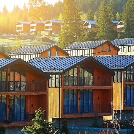 Phoenix Relax Park Πάρκο διακοπών 4*